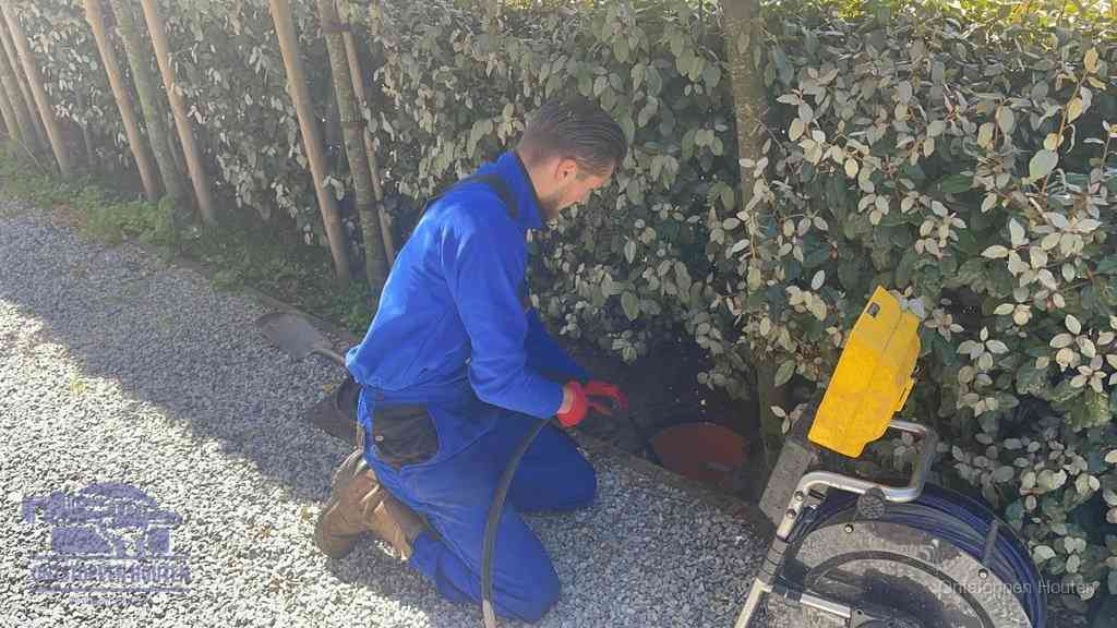 Werkwijze riool ontstoppen in Houten